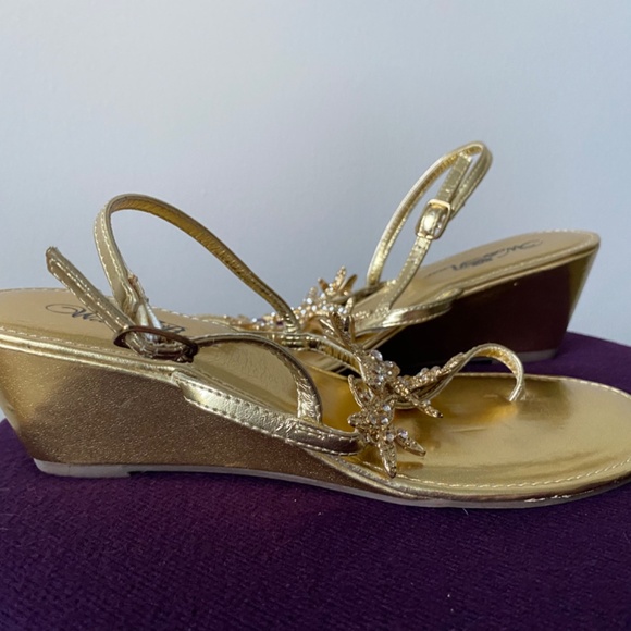 Gold    Wild Rose   Sandals - Picture 6 of 8